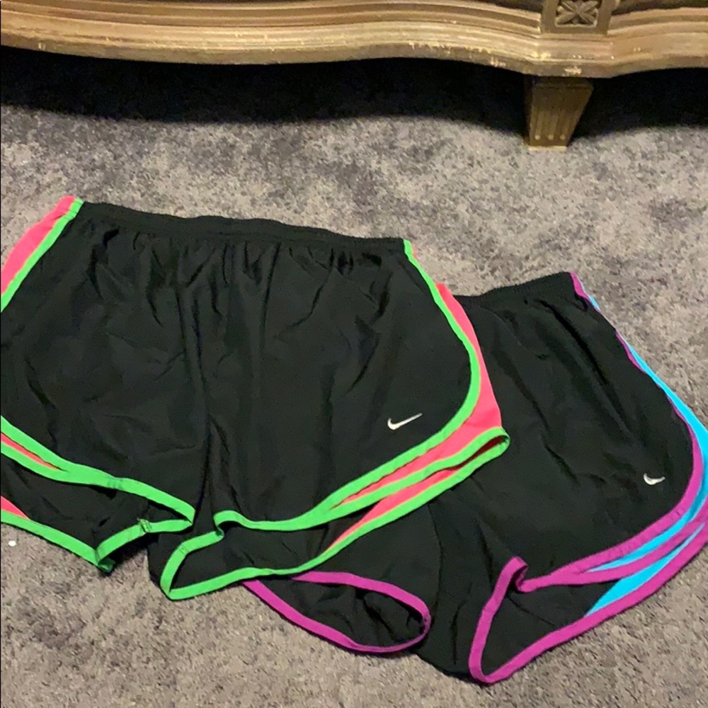 BUNDLE woman’s Nike tempo size XL shorts